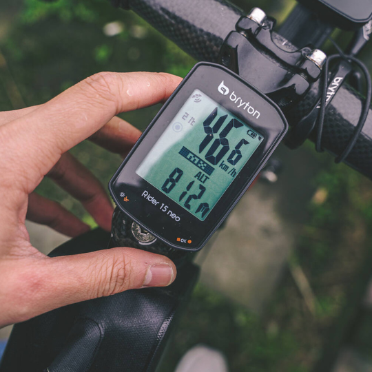Bryton - Rider 15 Neo E GPS Fietscomputer ANT+ / Bluetooth - Novafietsen.nl