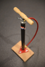 JUMBO Basic, Hollands Ventiel Fietspomp - Novafietsen.nl